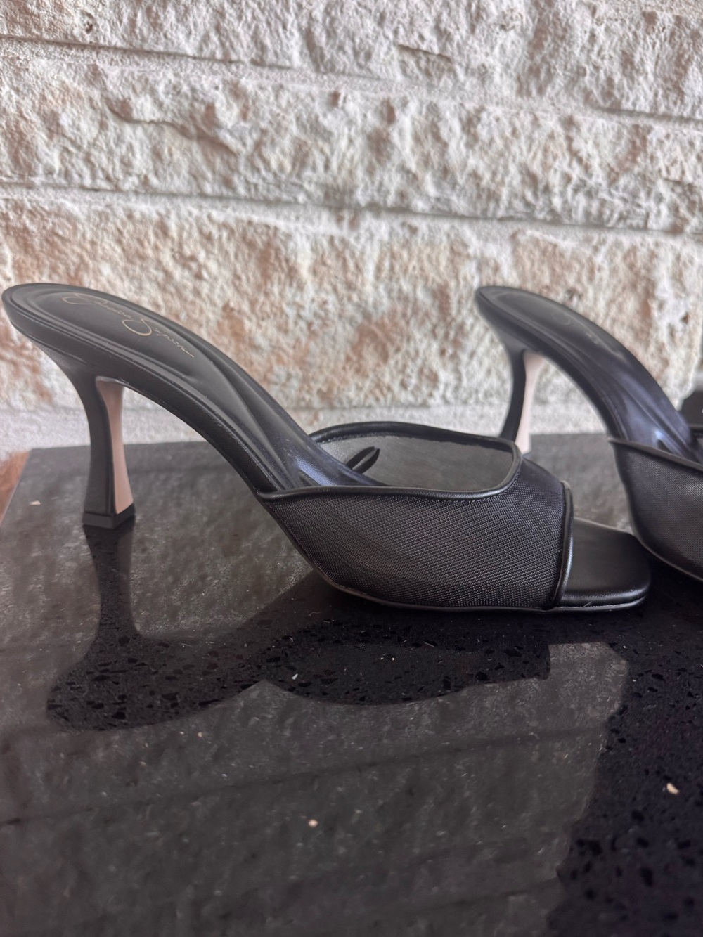 Jessica Simpson • Mesh Kitten Heels